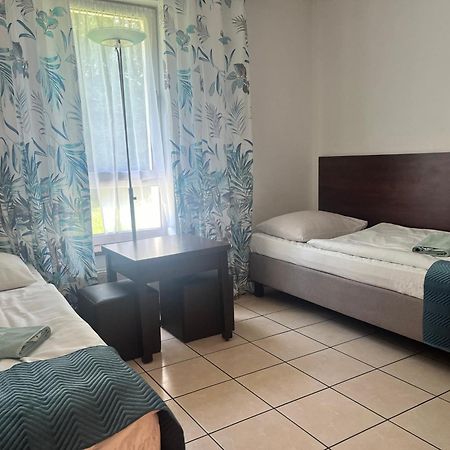Motel W Lace Boleslawiec  Ngoại thất bức ảnh