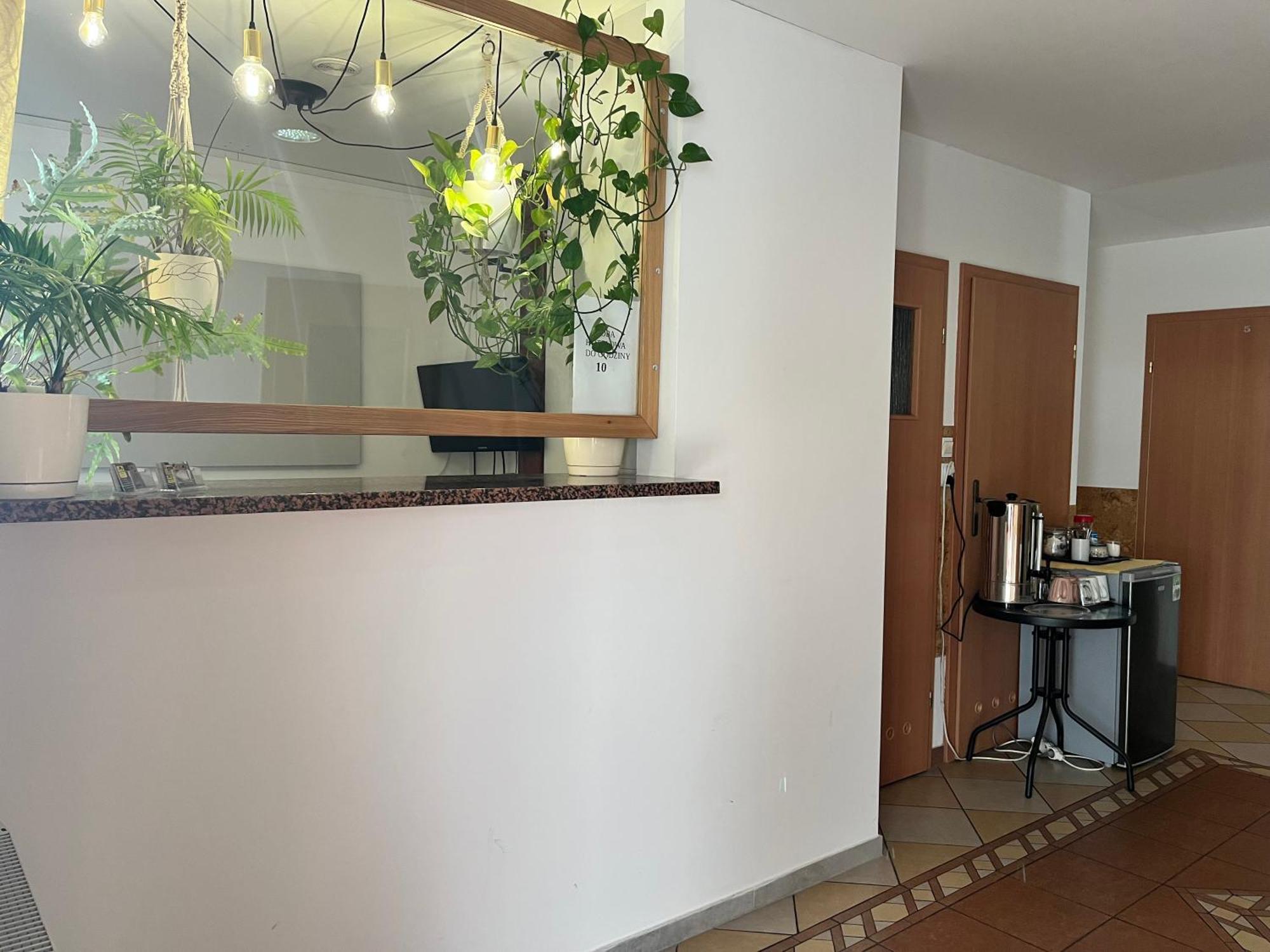 Motel W Lace Boleslawiec  Ngoại thất bức ảnh