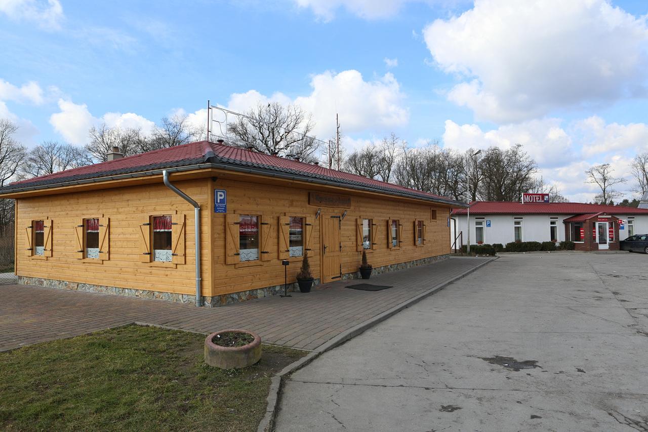Motel W Lace Boleslawiec  Ngoại thất bức ảnh