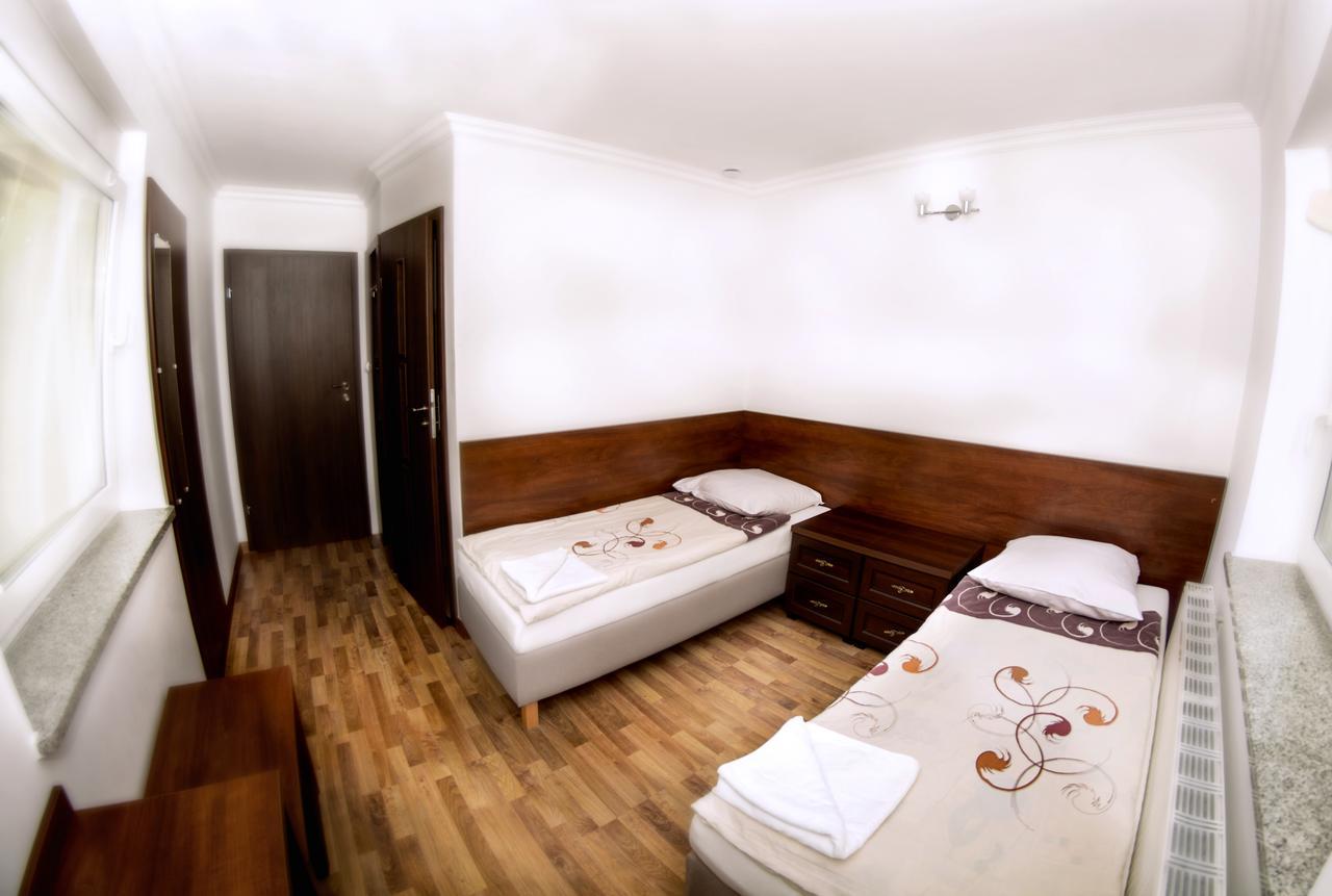 Motel W Lace Boleslawiec  Ngoại thất bức ảnh